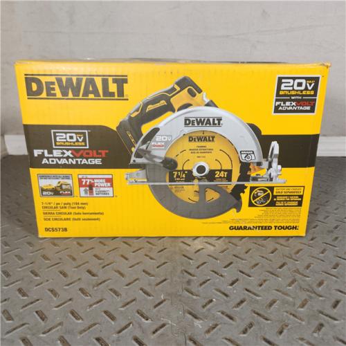 Houston Location - As-Is Dewalt 20V MAX 7-1/4 Brushless Cordless Circular Saw with Flexvolt Advantage Bare Tool Only