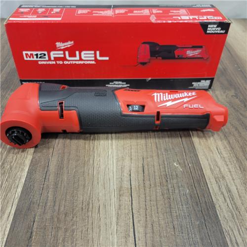 AS-IS Milwaukee M12 12V Lithium-Ion Cordless Oscillating Multi-Tool 2526-20 (Tool-Only)