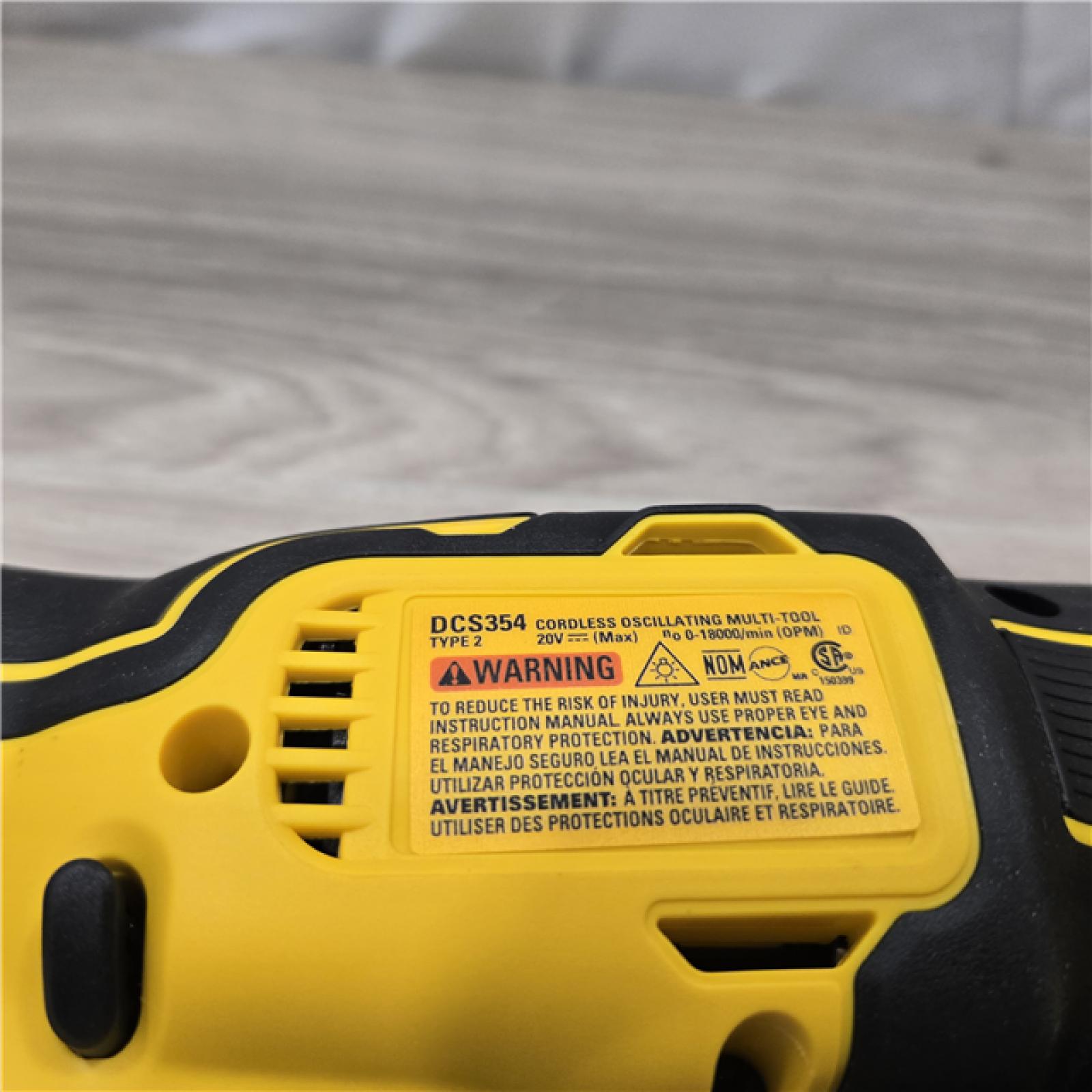 AS-IS DEWALT ATOMIC 20V MAX Cordless Oscillating Multi Tool (Tool Only)