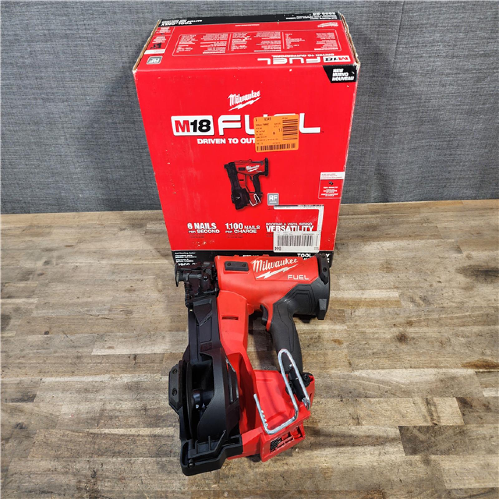HOUSTON LOCATION - AS-IS Milwaukee M18 FUEL 18-Volt Lithium-Ion Brushless Cordless Coil Roofing Nailer (Tool Only)