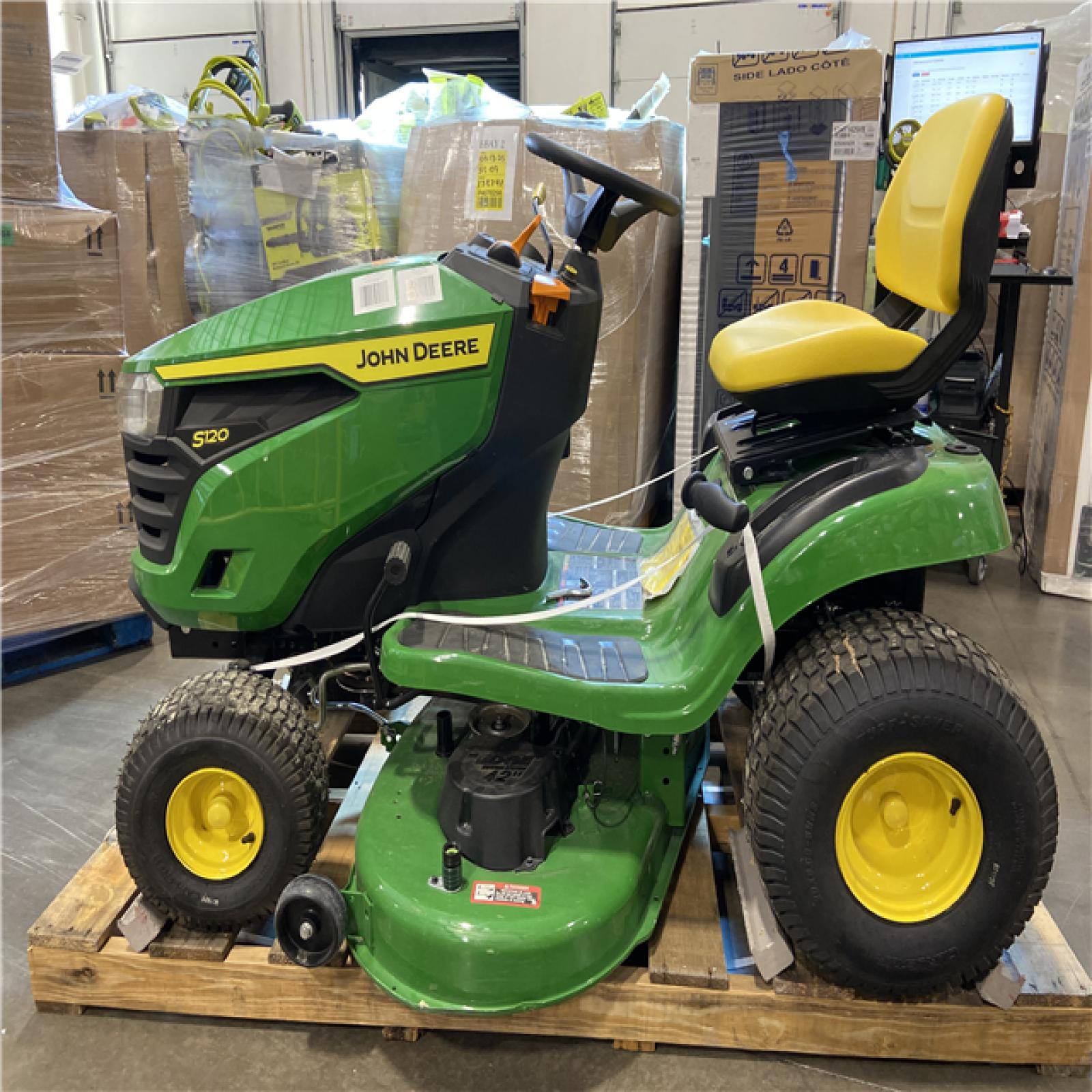 DALLAS LOCATION - John Deere S140 48 in. 22 HP V-Twin Gas Hydrostatic Riding Lawn Mower