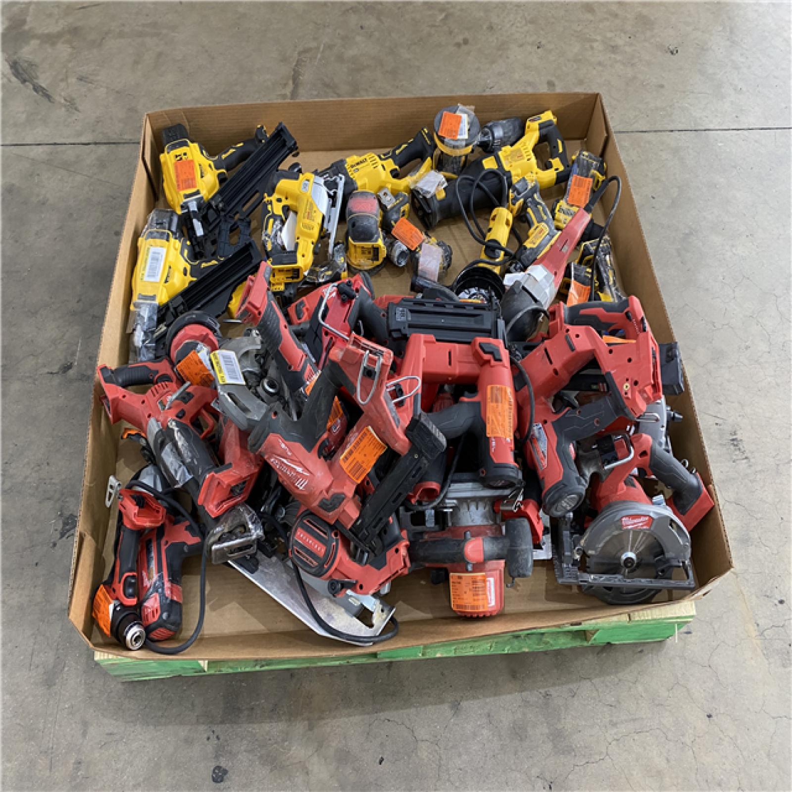 Houston Location AS IS - Tool Pallet