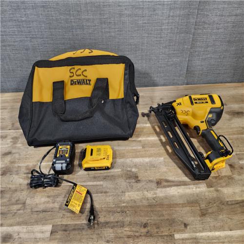 HOUSTON LOCATION - AS-IS DeWalt 20V 16 Gauge Cordless Angled Finish Nailer Kit W/ 2Ah Battery
