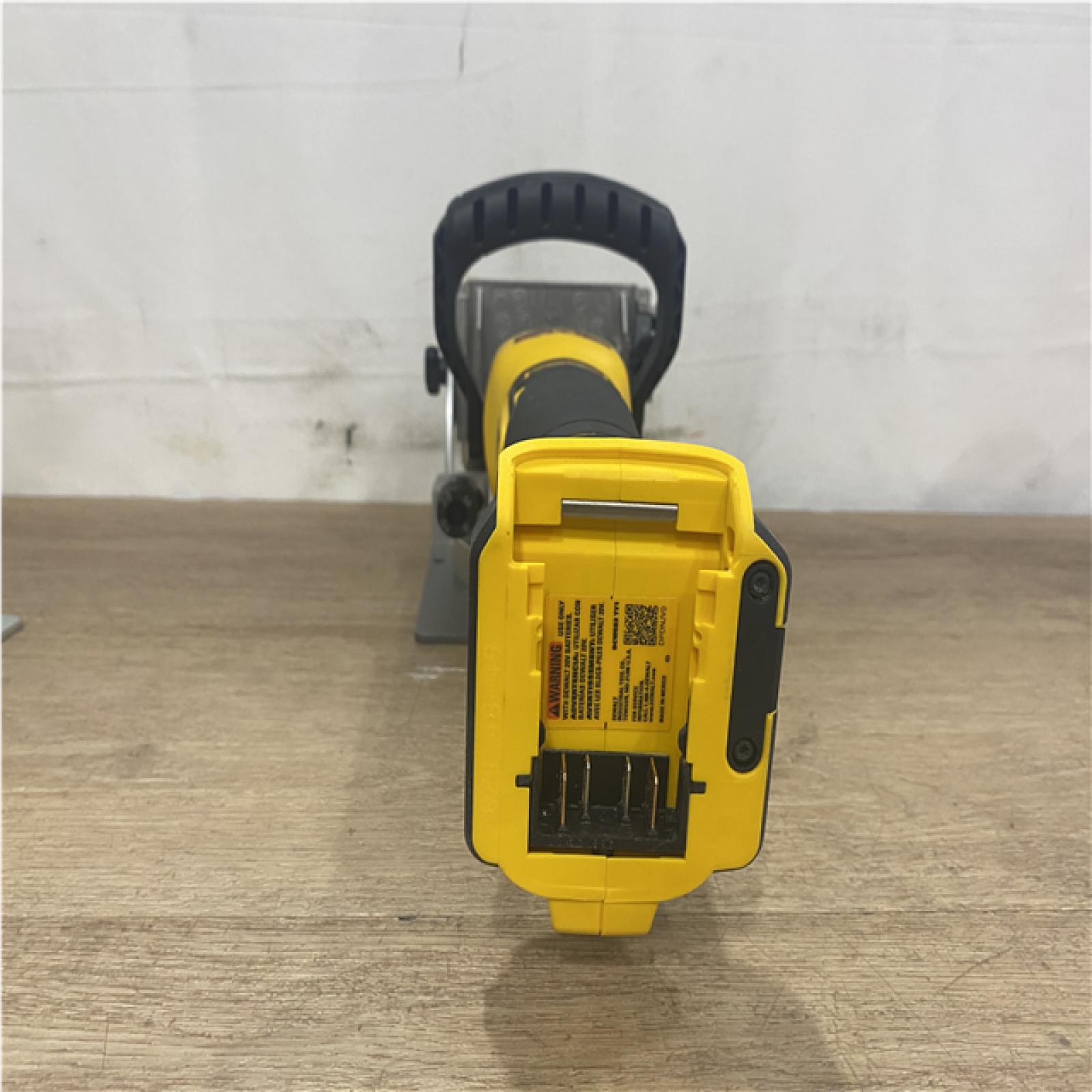 AS-IS DEWALT 20V Cordless Biscuit Joiner (Tool Only)