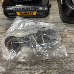 AS-IS DEWALT 20V MAX XR Cordless Brushless 3-Speed Oscillating Multi Tool Kit