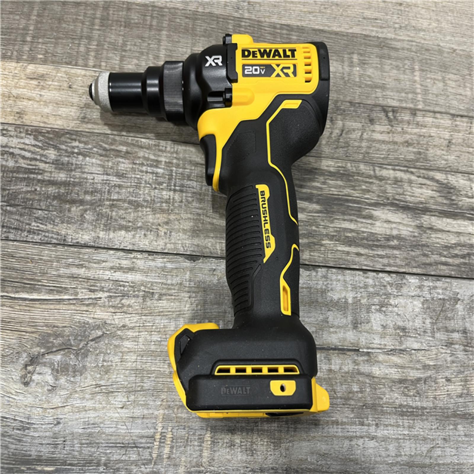AS-IS DEWALT 20-Volt MAX Cordless 3/16 in. Rivet Tool (Tool-Only)
