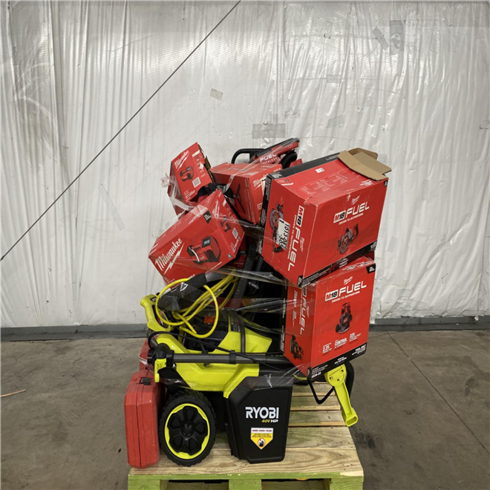 Houston Location AS IS - Tool Pallet