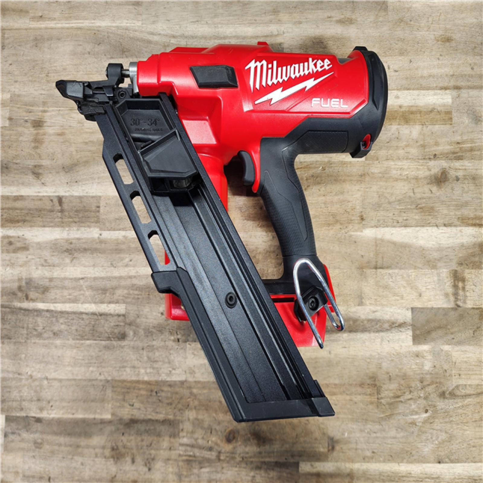 HOUSTON LOCATION - AS-IS Milwaukee M18 FUEL 30 Degree Framing Nailer (TOOL ONLY)