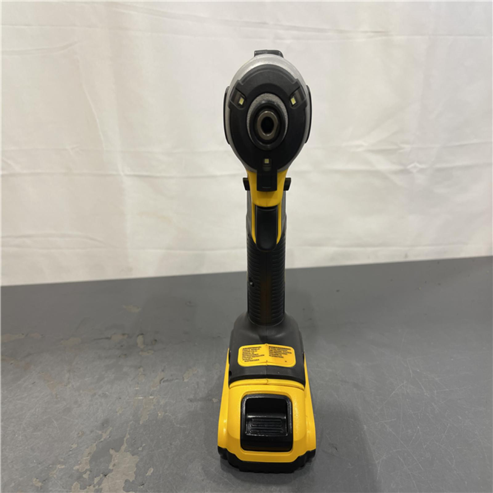 AS-IS - DeWALT ATOMIC 20V Max Lithium-Ion Brushless Cordless Compact 1/4 in. Impact Driver Kit