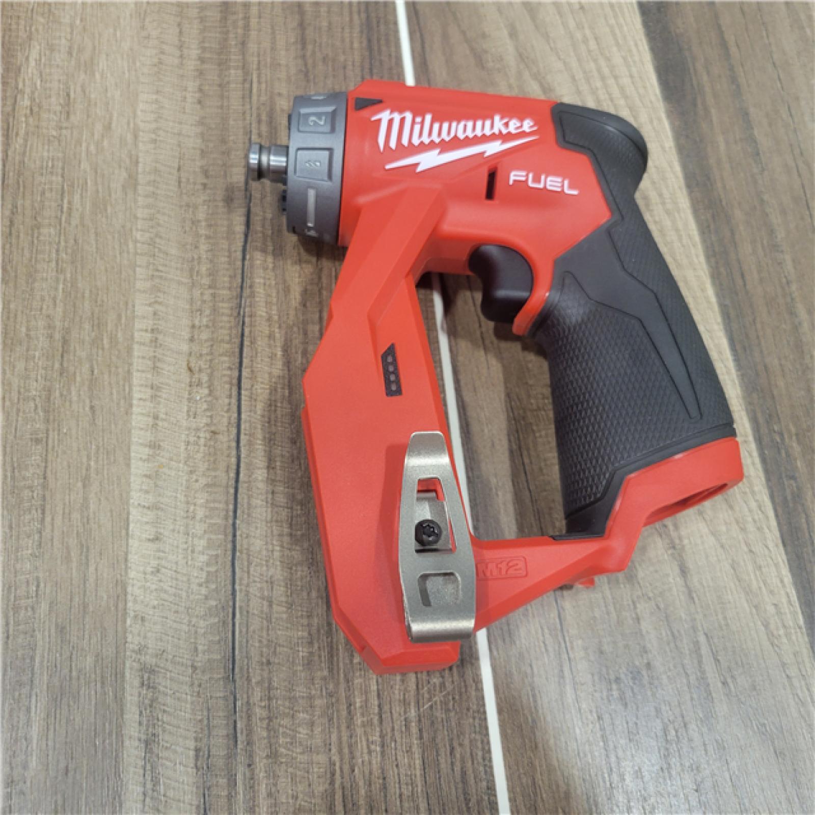 AS-IS Milwaukee 2505-22 M12 FUEL Lithium-Ion 3/8 in. Cordless Installation Drill Driver Kit (2 Ah)