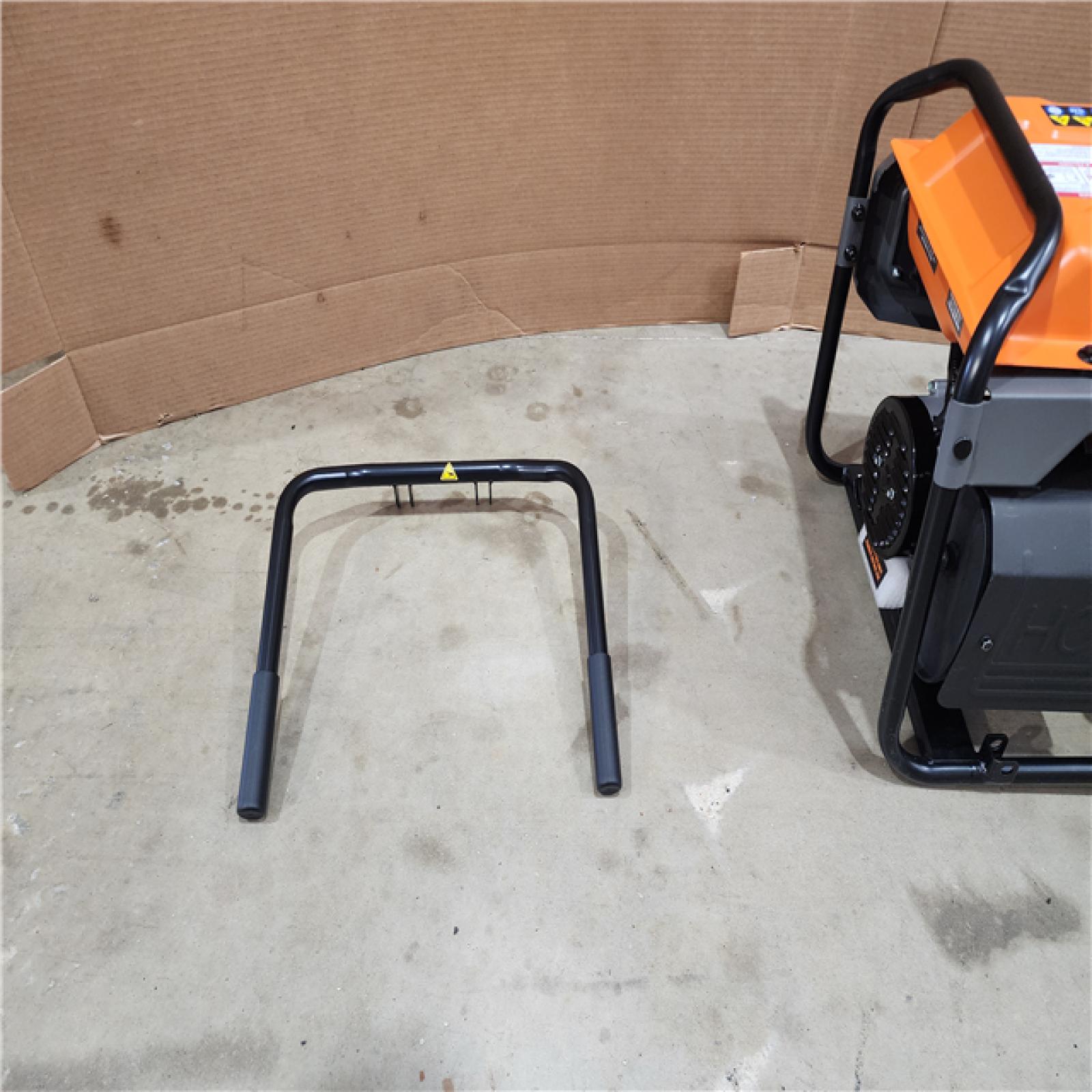 HOUSTON LOCATION - AS - IS 5000/4500 ELECTRIC START DUAL FUEL PORTABLE GENERATOR
