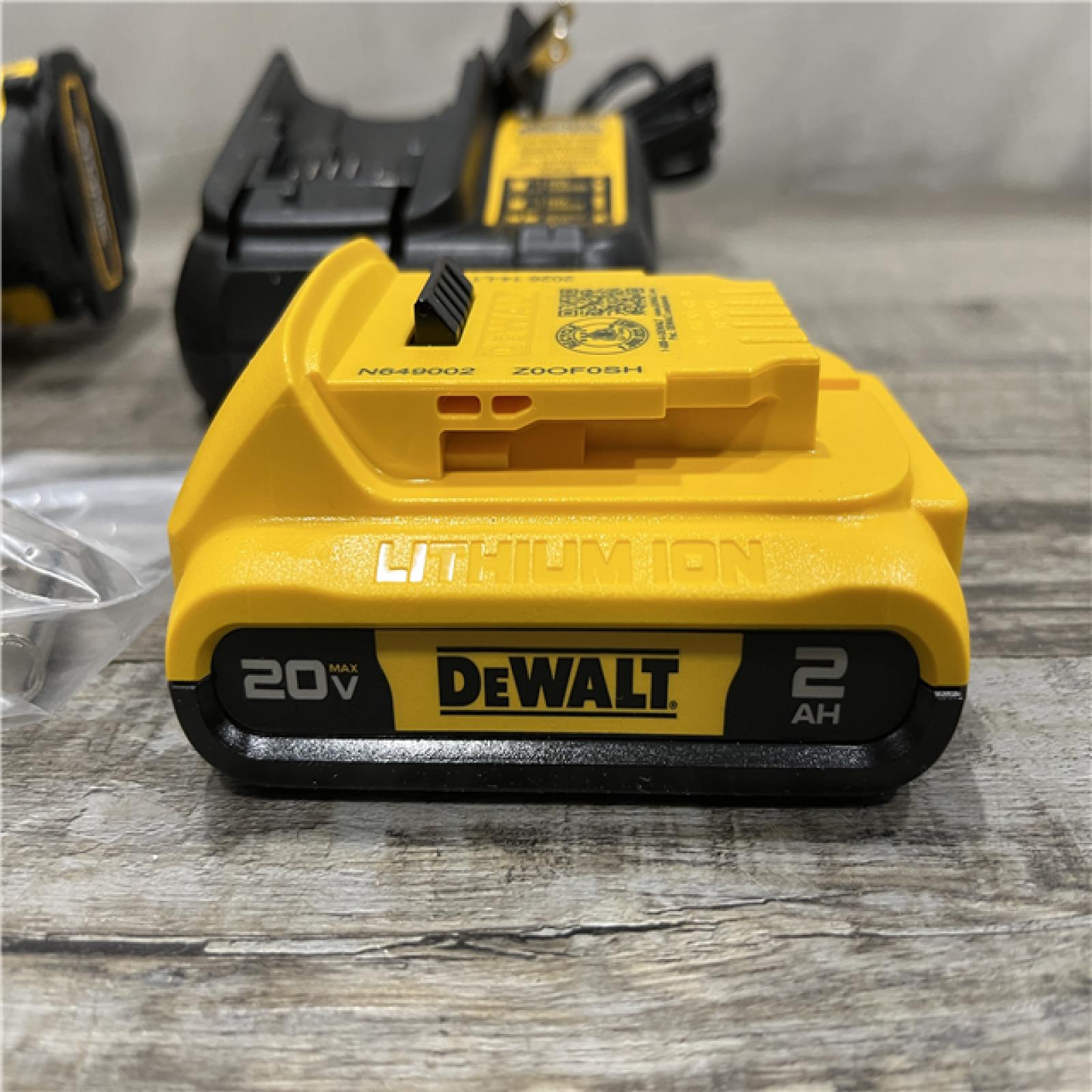 AS-IS DEWALT Atomic 20V Lithium-Ion Cordless Compact 1/2 in. Drill/Driver Kit