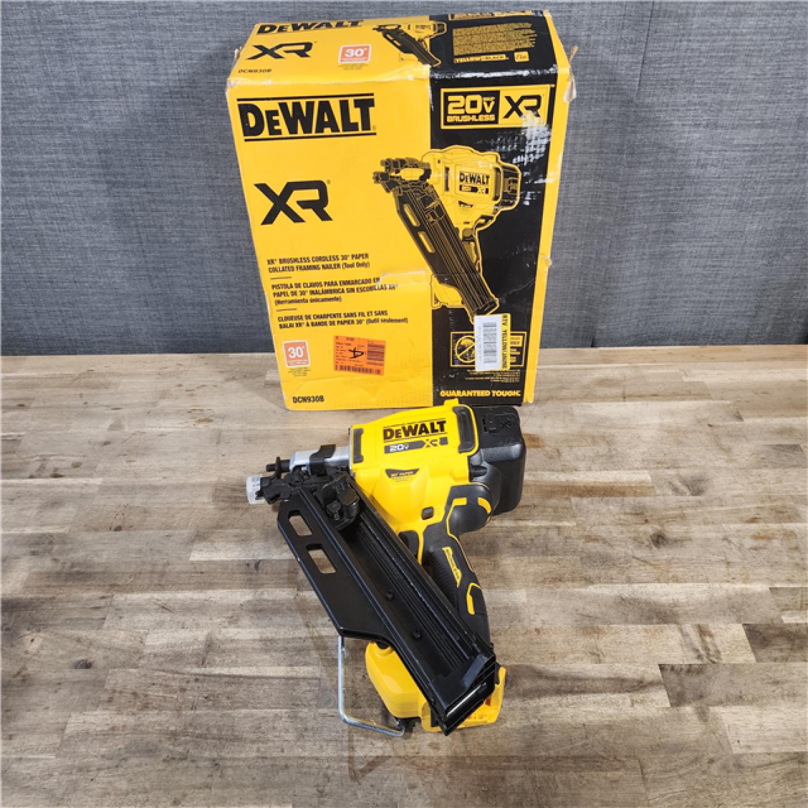 HOUSTON LOCATION - AS-IS DEWALT 20-Volt 30° Cordless Framing Nailer (Tool-Only)