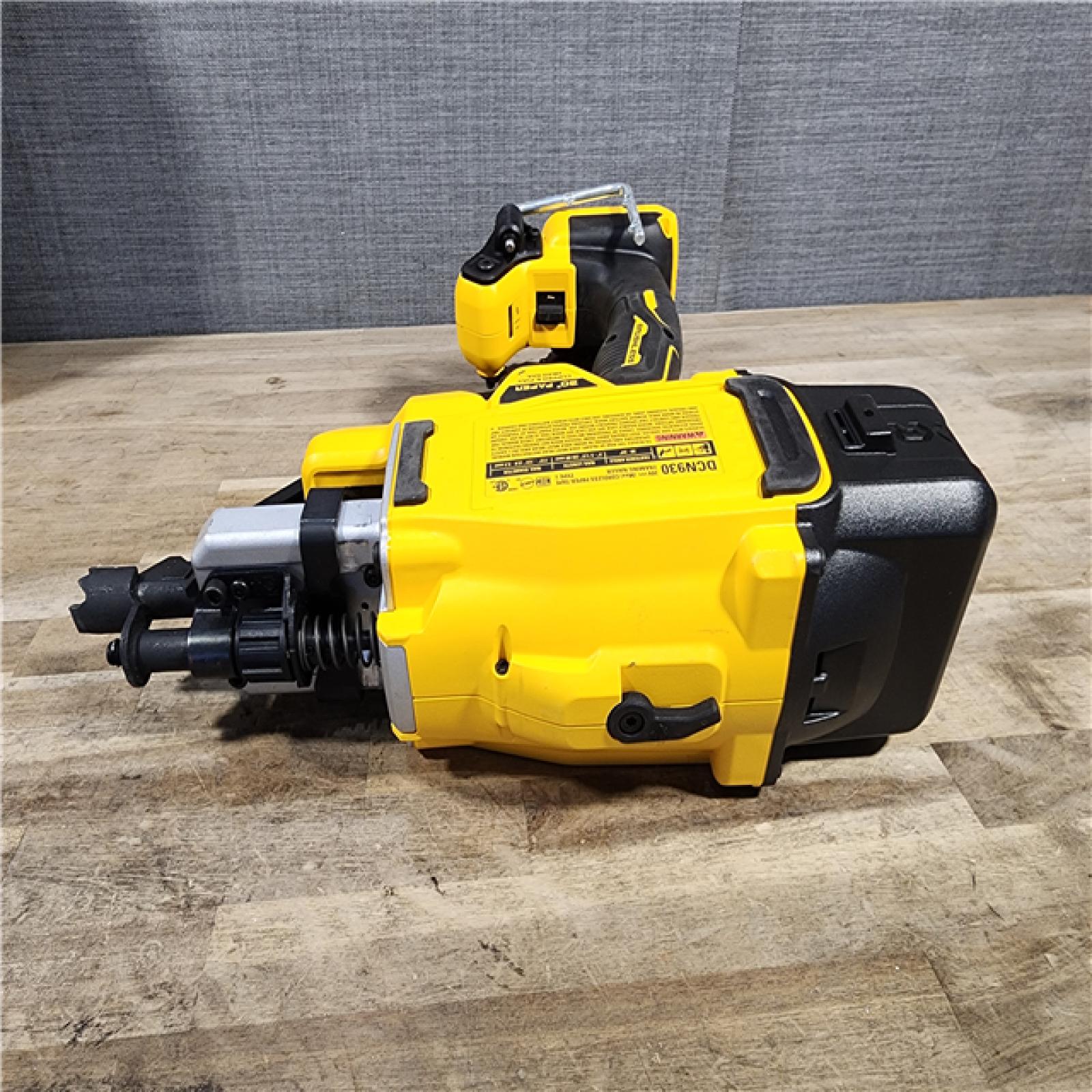 HOUSTON LOCATION - AS-IS DEWALT 20V 30 Degree Cordless Framing Nailer (Tool-Only)
