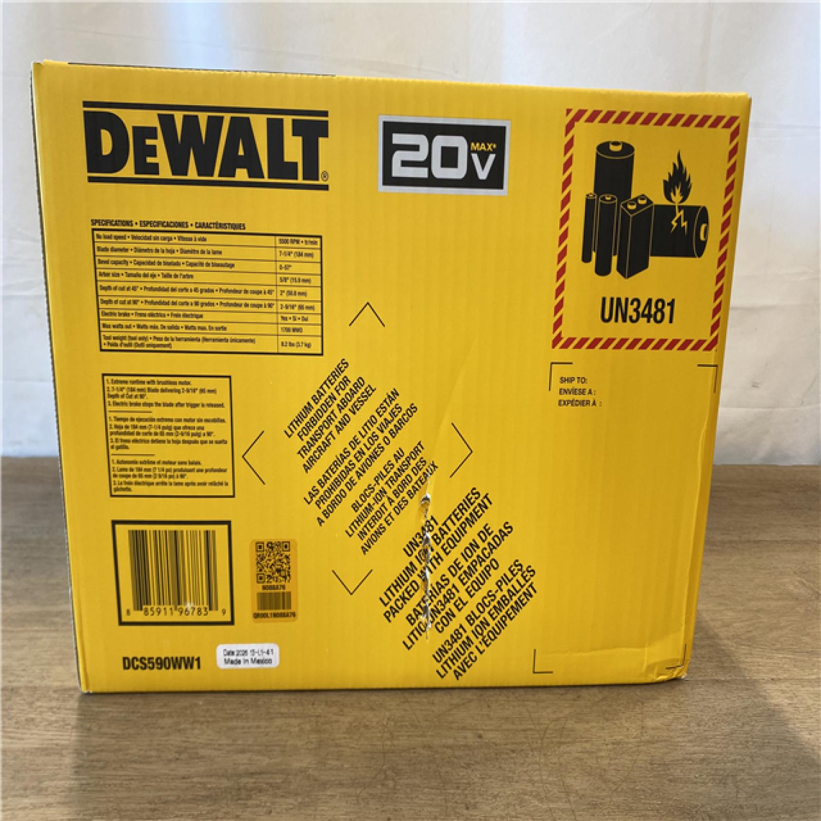 NEW! DEWALT 20V MAX Lithium-Ion 7-1/4 in. Cordless Circular Saw Kit