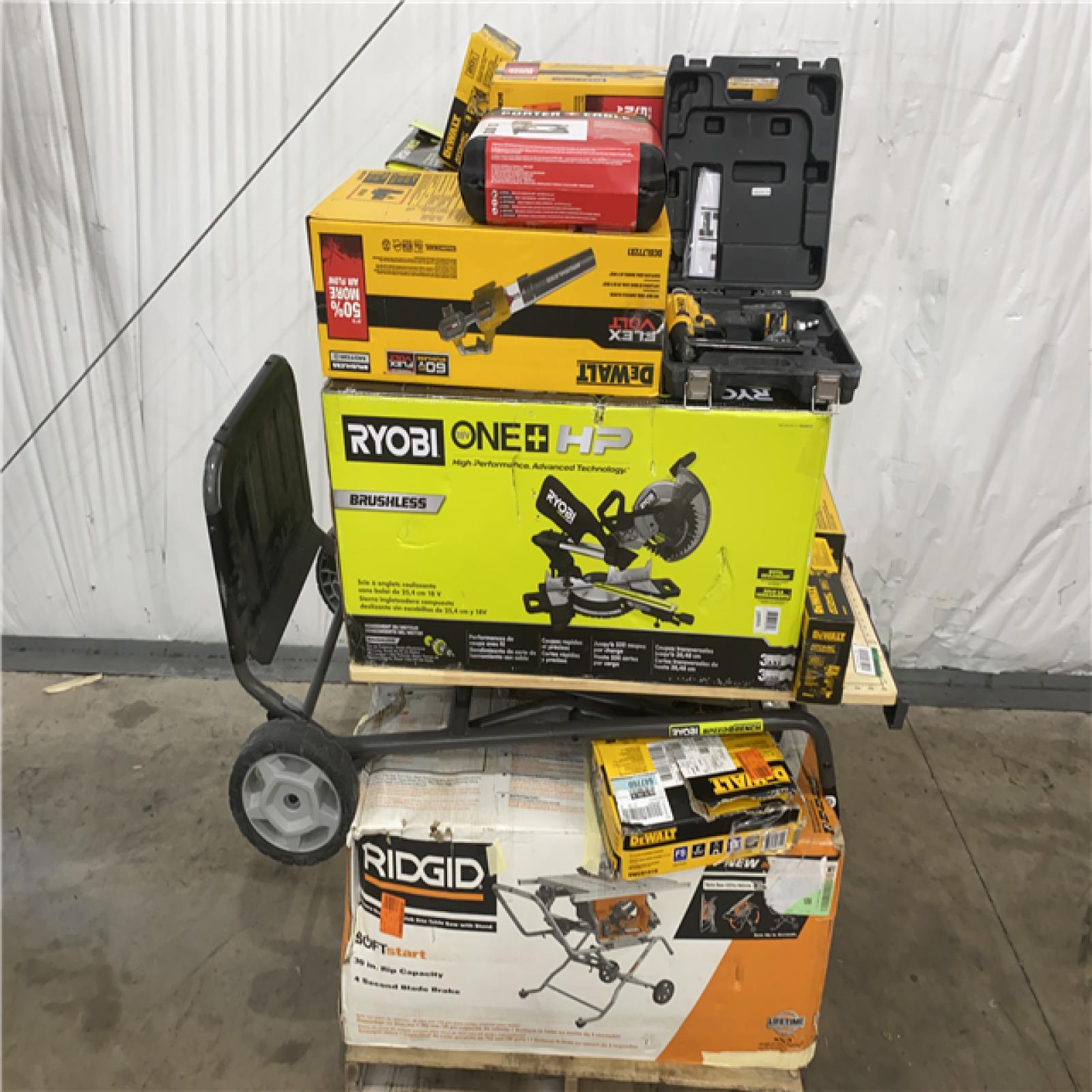 Houston Location AS IS - Tool Pallet