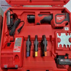 CALIFORNIA AS-IS MILWAUKEE M18 SHORT THROW PRESS TOOL W/ VIEGA PUREFLOW JAWS