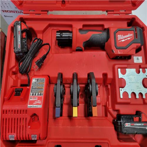 CALIFORNIA AS-IS MILWAUKEE M18 SHORT THROW PRESS TOOL W/ VIEGA PUREFLOW JAWS