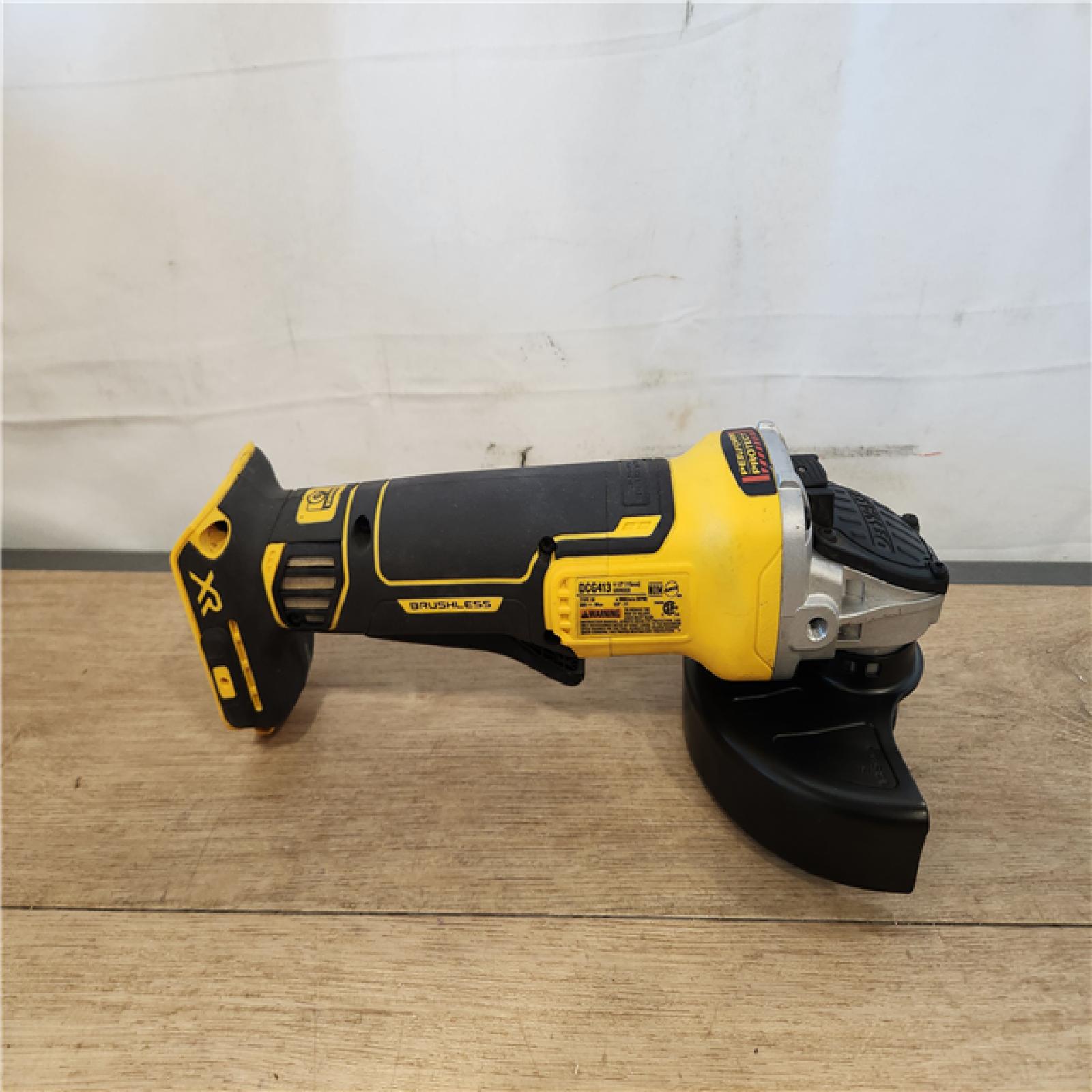 AS-IS- DEWALT 20V XR Cordless 4-1/2. in. to 5 in. Variable Speed Angle Grinder (Tool Only)
