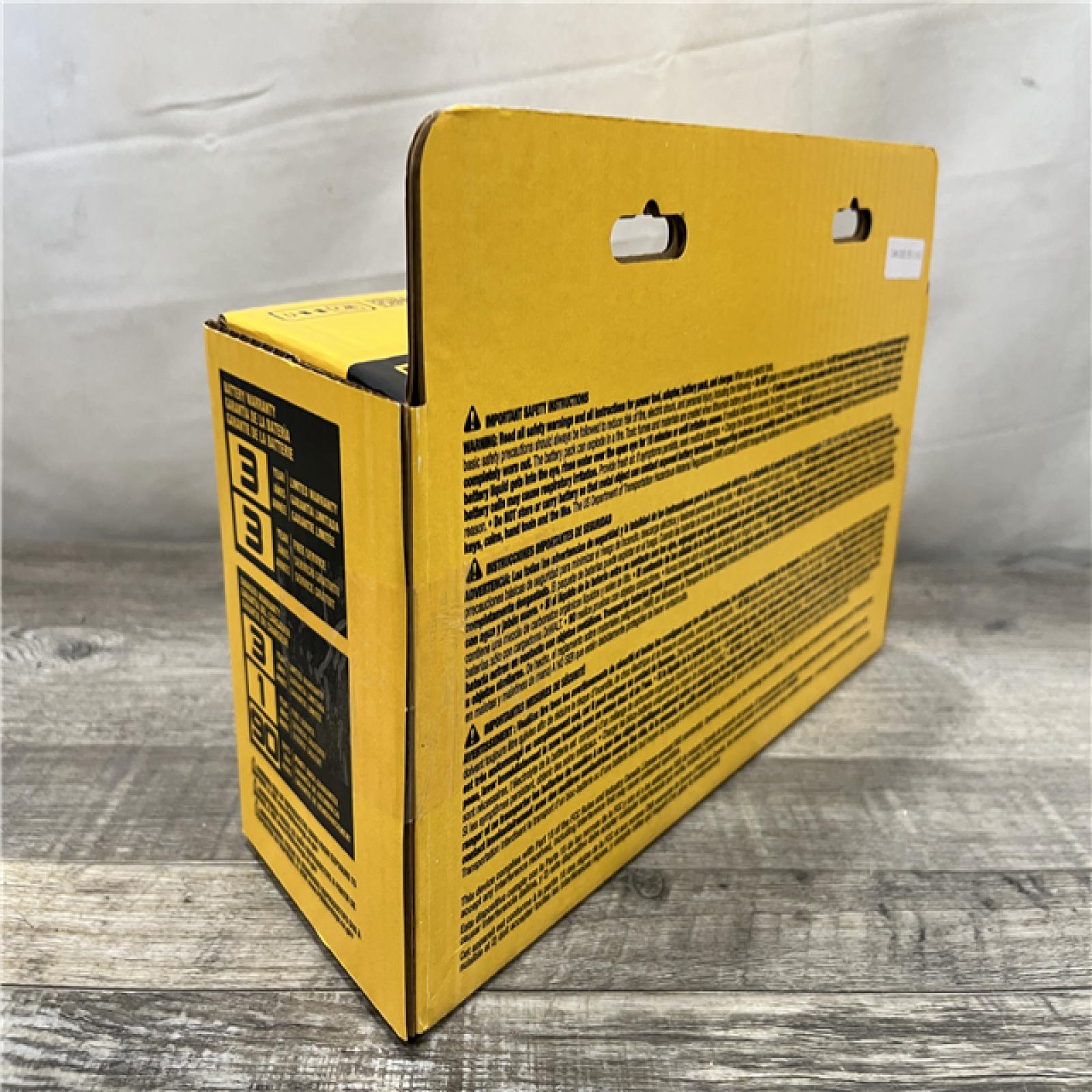 NEW - DEWALT 20V MAX Lithium-Ion Battery Kit with 5.0Ah and 2.0Ah Battery and Charger