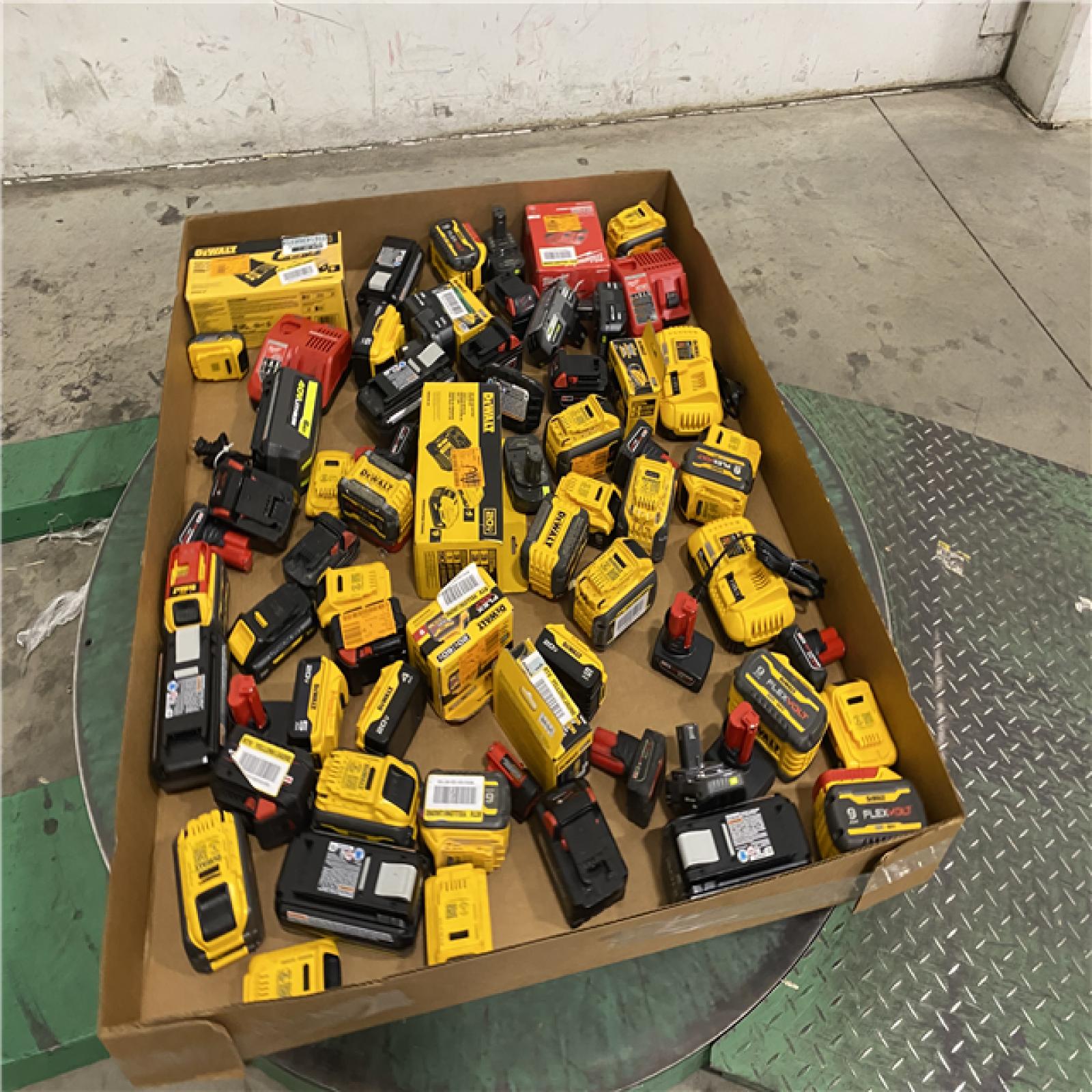 DALLAS LOCATION- AS-IS BATTERY PALLET
