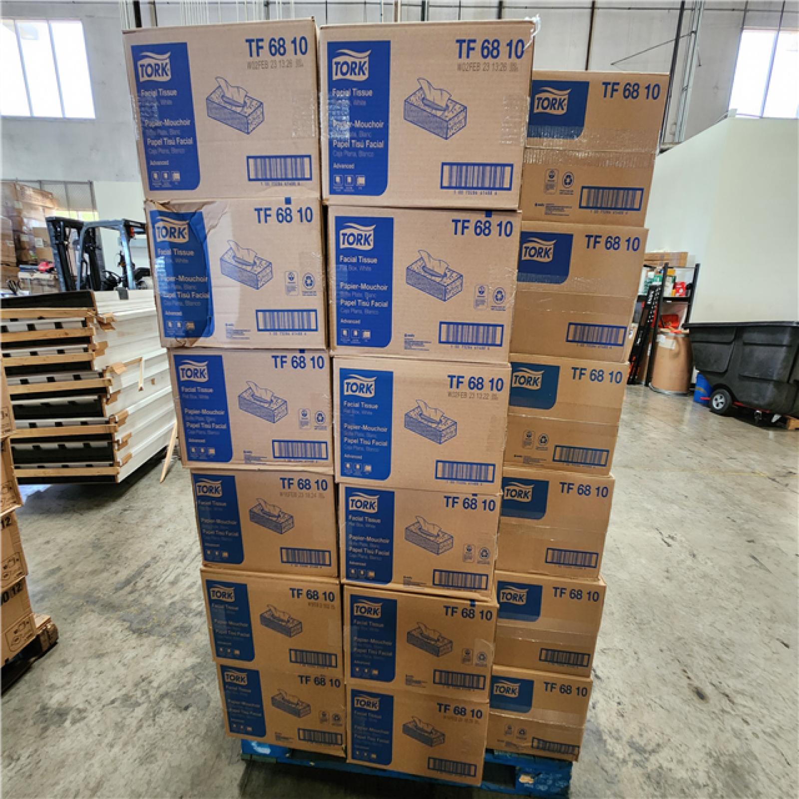 Phoenix Location NEW Tork Advanced Facial Tissue Flat Box White 15 Per Box Pallet (48-Boxes)
