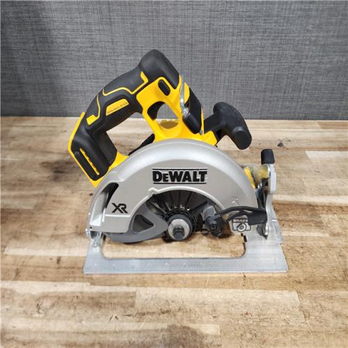 HOUSTON LOCATION - AS - IS DEWALT 20-Volt MAX 7-1/4 in. Cordless Circular Saw (Tool Only)