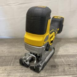 AS-IS DEWALT 20V MAX XR Cordless Barrel Grip Jigsaw (Tool Only)