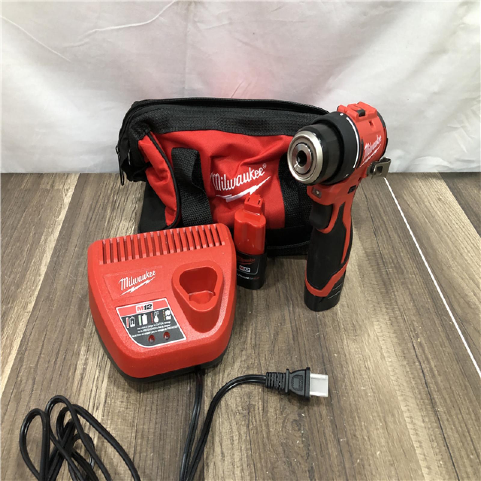 AS-IS Milwaukee 12-Volt Lithium-Ion Brushless Cordless Subcompact Brushless Drill Driver Kit
