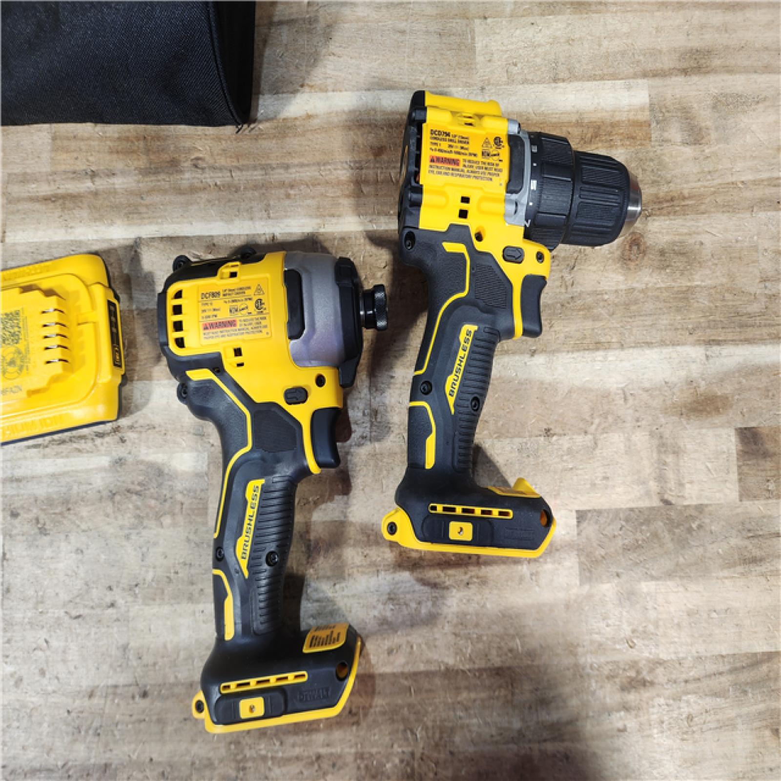 HOUSTON LOCATION - AS - IS DEWALT ATOMIC 20-Volt MAX Lithium-Ion Cordless Combo Kit