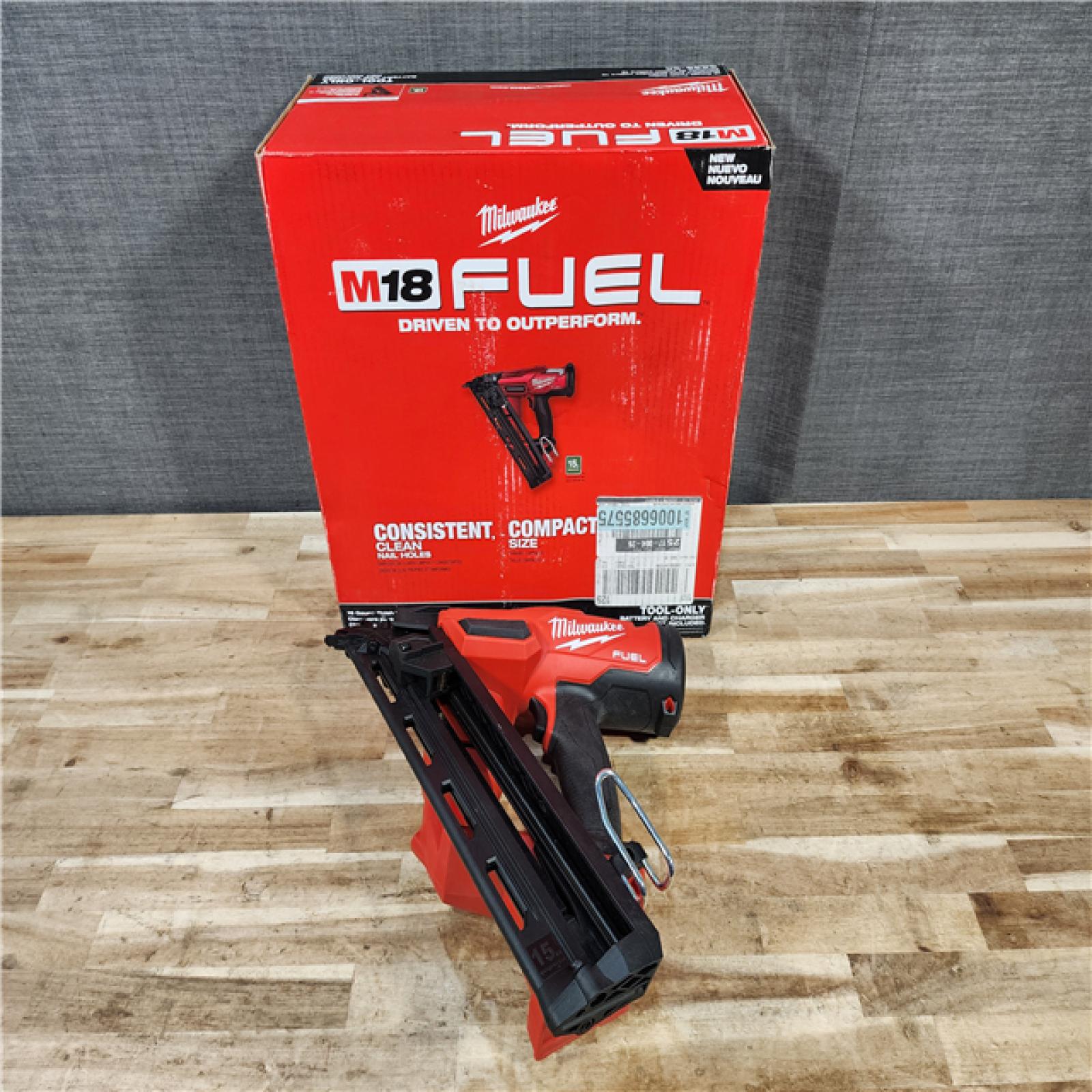 HOUSTON LOCATION - AS-IS Milwaukee FUEL 18-Volt Lithium-Ion Brushless Cordless Gen II 15-Gauge Angled Finish Nailer (Tool-Only)