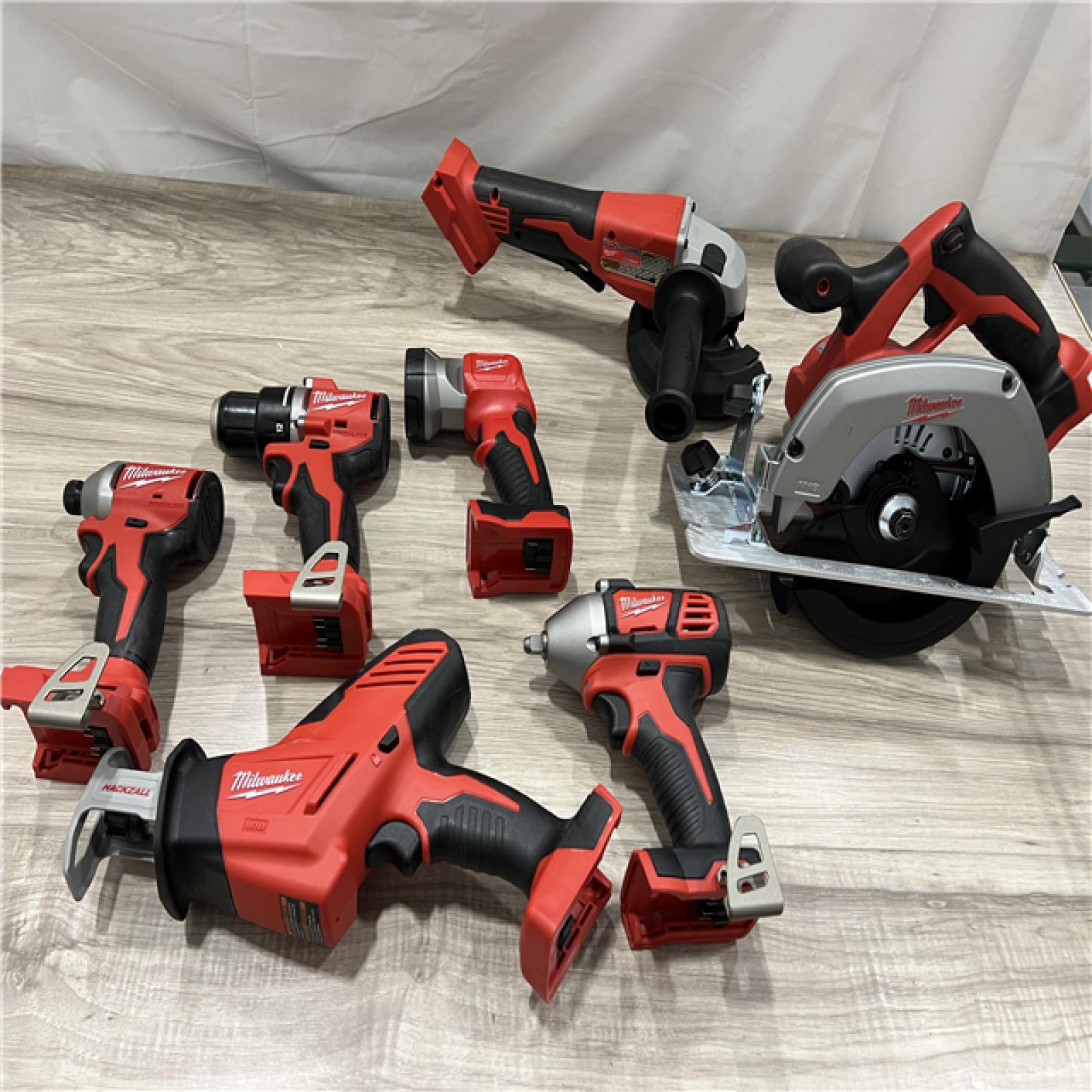 AS-IS Milwaukee M18 18V Lithium-Ion Cordless Combo Kit (8-Tool) with (3) Batteries  Charger and Tool Bag