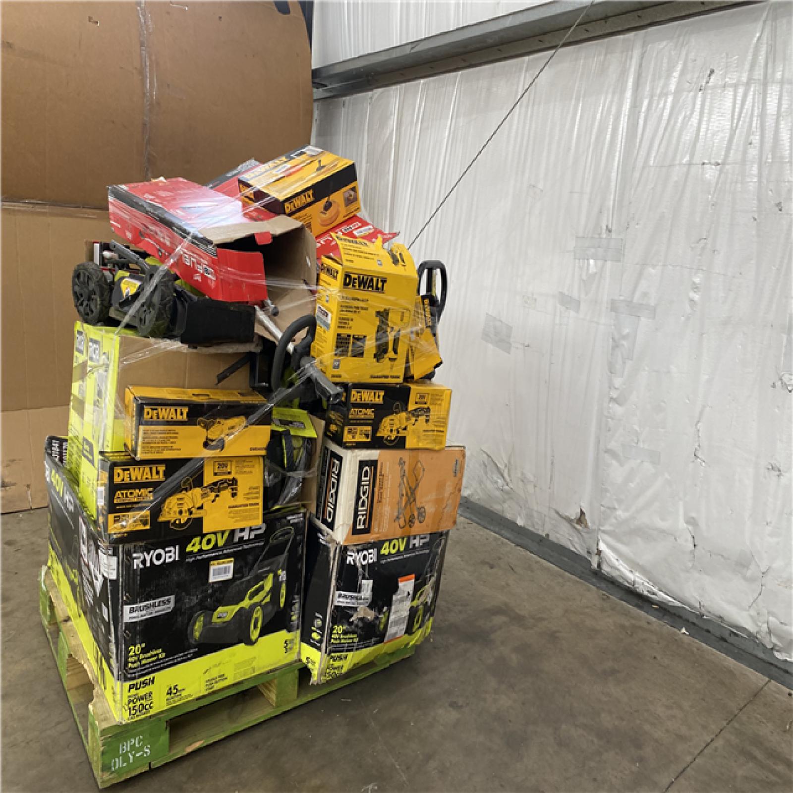 Houston Location AS IS - Tool Pallet