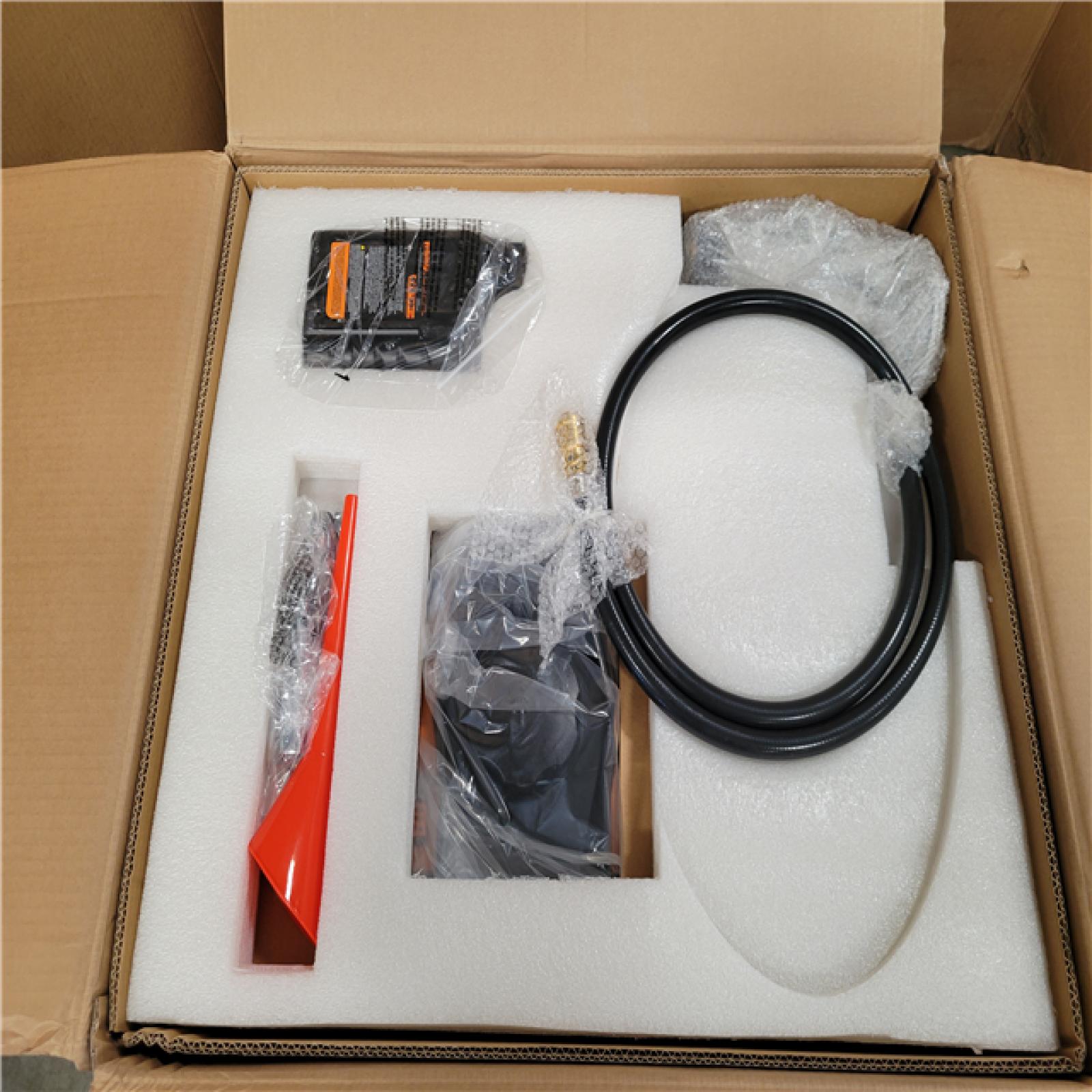 CALIFORNIA NEW GENERAC 3800/3000-WATT DUAL FUEL INVERTER GENERATOR  FULLY ENCLOSED CASE