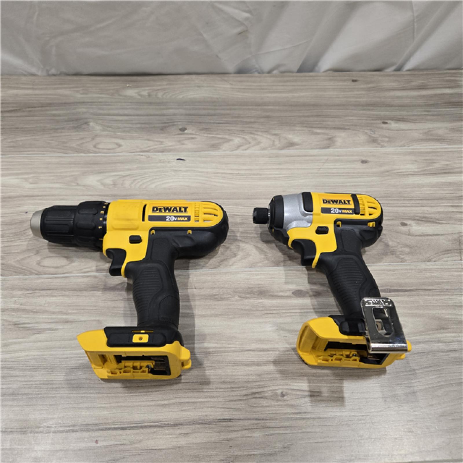 AS-IS DeWALT 20V MAX Cordless Drill Driver/Impact Driver Combo Kit