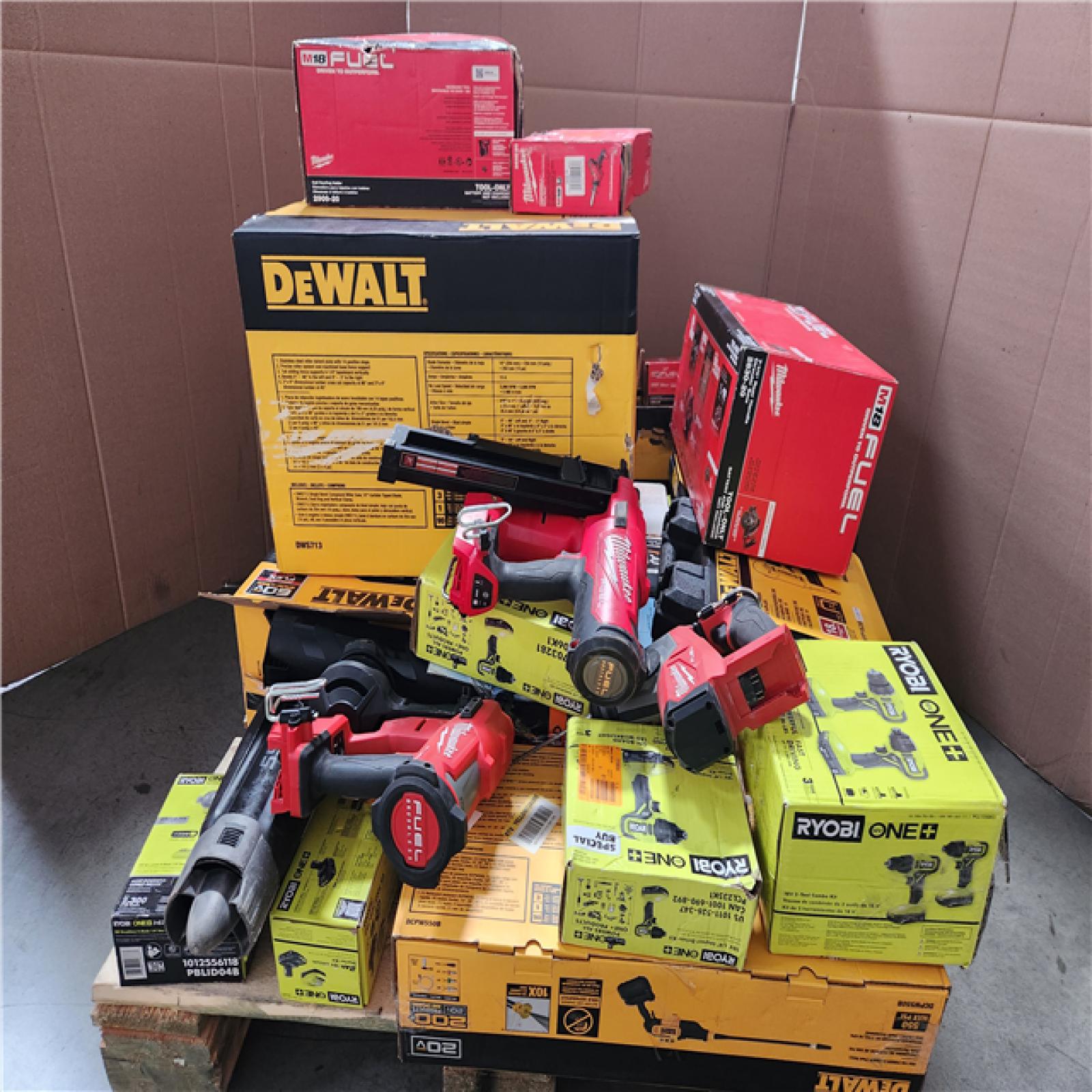 CALIFORNIA AS-IS TOOL PALLET