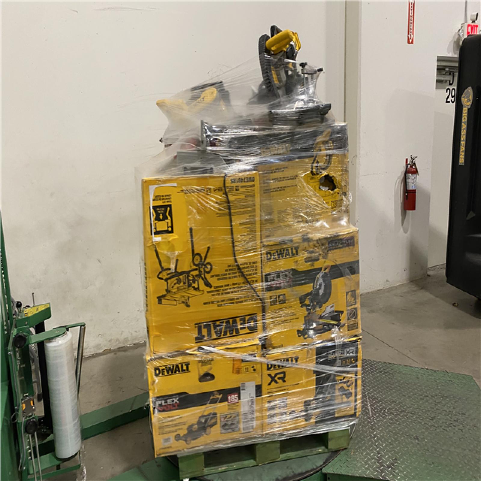 Dallas Location - As-Is DEWALT Tool Pallet
