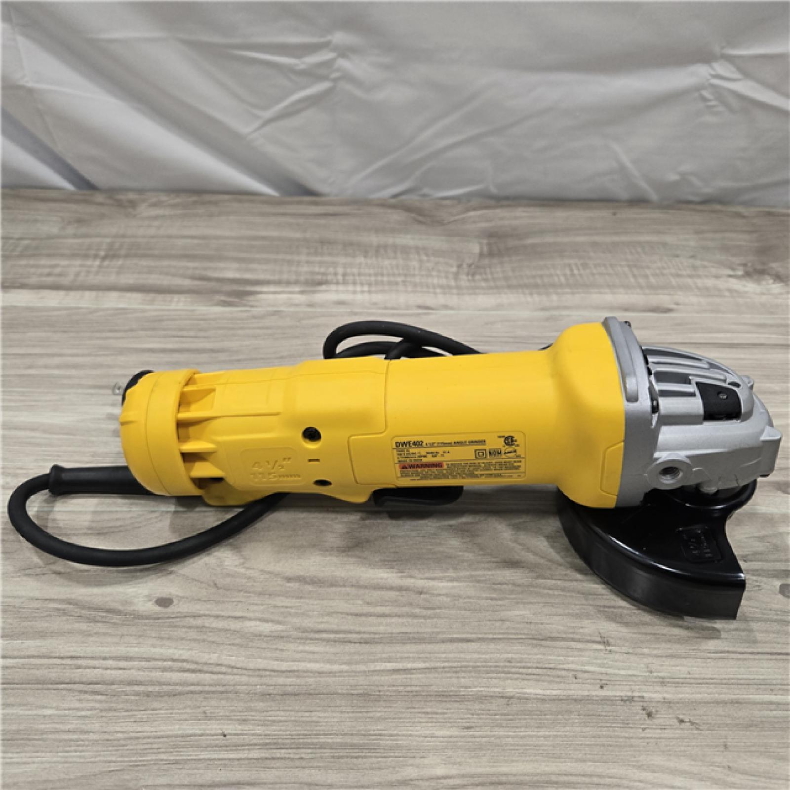 LIKE NEW! - DEWALT 11 Amp Corded 4.5 in. Small Angle Grinder
