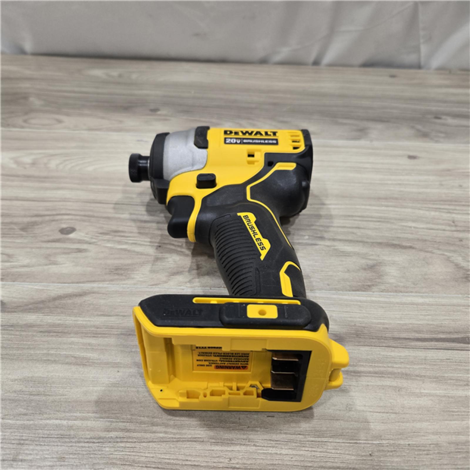 AS-IS DeWALT ATOMIC 20V MAX Cordless Compact Impact Driver Kit
