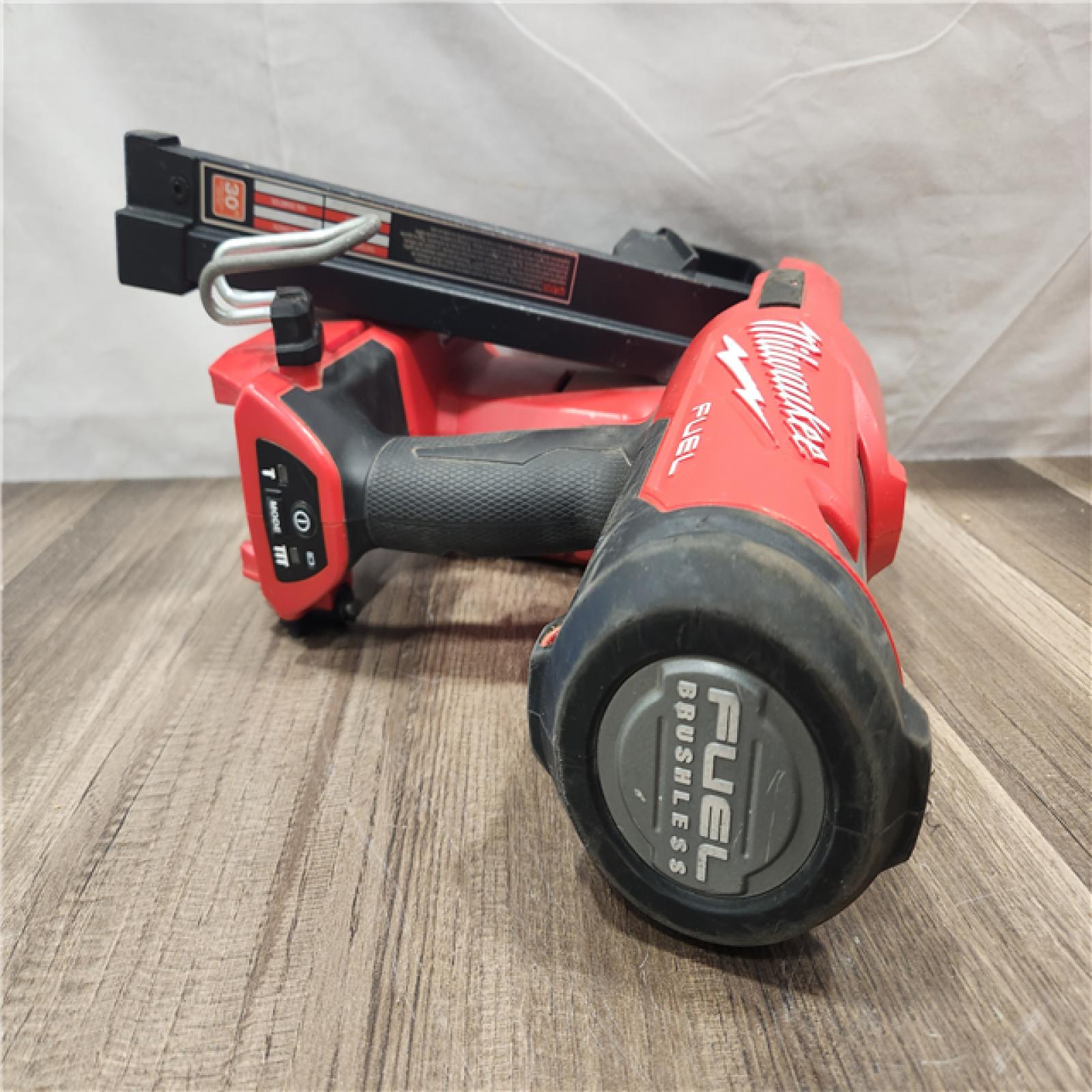 AS-IS- Milwaukee M18 FUEL 30 Degree Framing Nailer (TOOL ONLY)