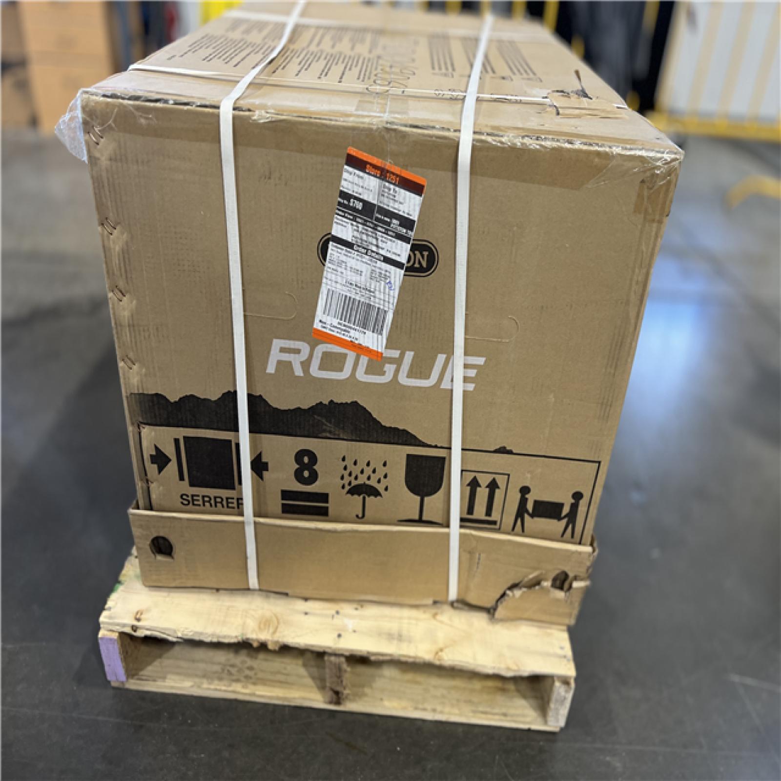 DALLAS LOCATION - NAPOLEON Rogue 4-Burner Propane Gas Grill in Stainless Steel with Infrared Rear and Side Burners
