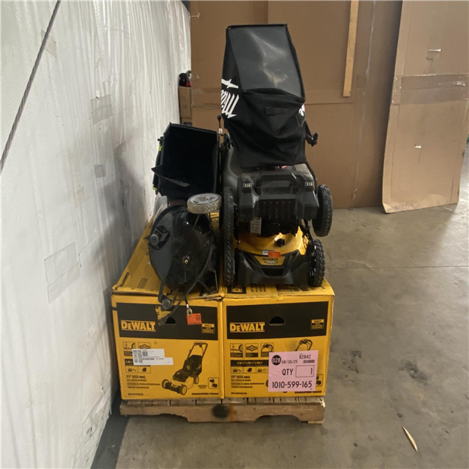 Houston Location - AS-IS Outdoor Pallet