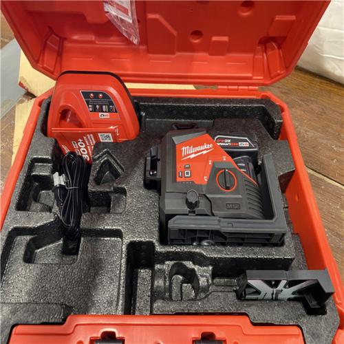 AS-IS Milwaukee-3632-21 M12 Green Beam Laser 360Â° 3-Plane Kit