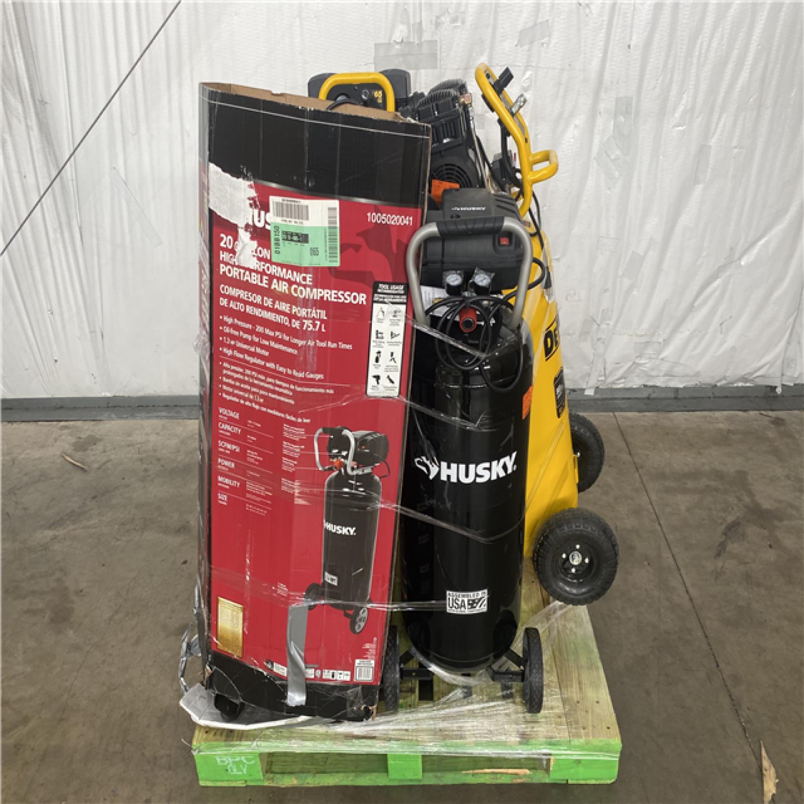 Houston Location AS IS - Outdoor pallet