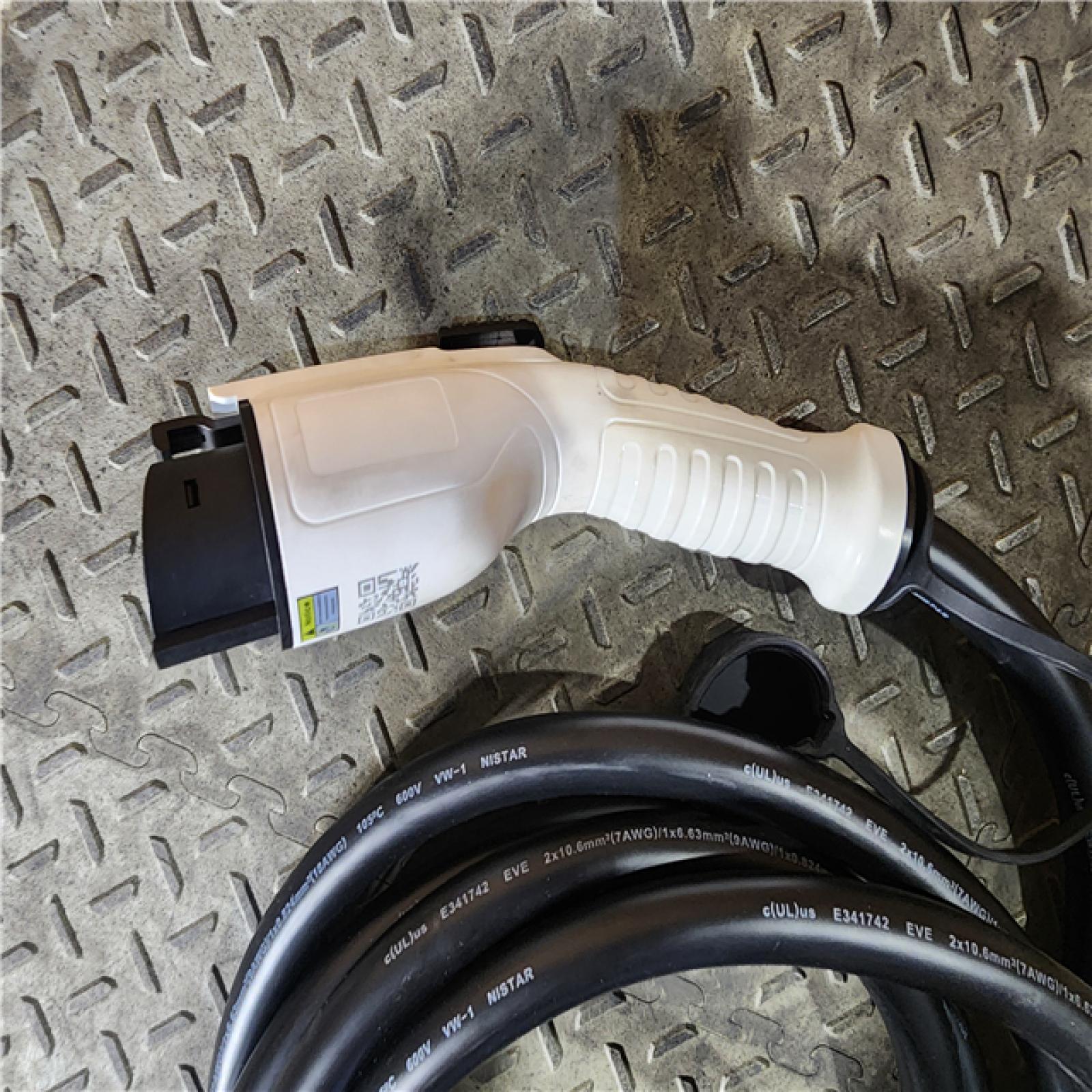 HOUSTON LOCATION - AS-IS ELECTRIC VEHICLE AC CHARGING STATION (MODEL NO: EV48W)