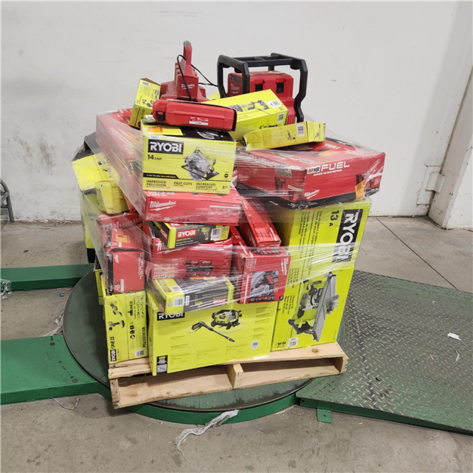 Dallas Location - As-Is Tool Pallet