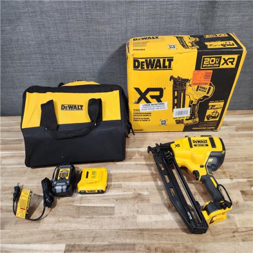 HOUSTON LOCATION - AS-IS DEWALT 20V MAX XR 16-Gauge Electric Cordless Angled Finishing Nailer Kit