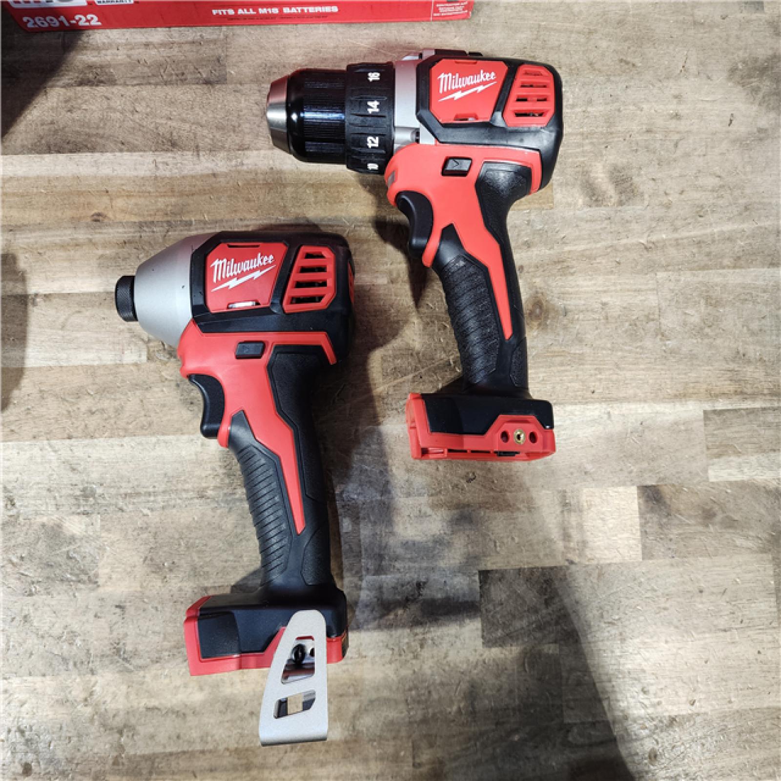 HOUSTON LOCATION - AS-IS Milwaukee M18 Brushed Cordless (2-Tool) Drill/Driver and Impact Driver Kit