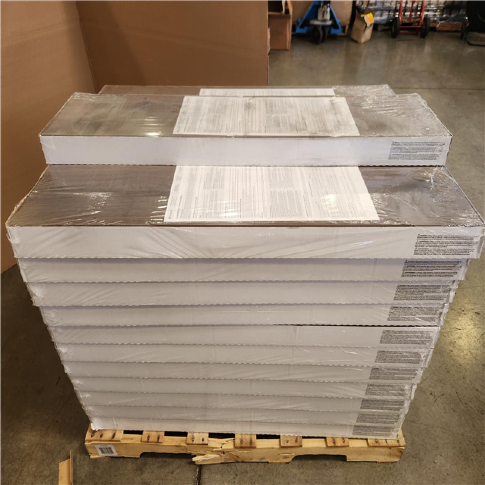 Phoenix NEW Lifeproof Hilcott Oak 9.44 in W x 47.64 in L Waterproof Hybrid Resilient Flooring (850 sq. ft. /34 case)