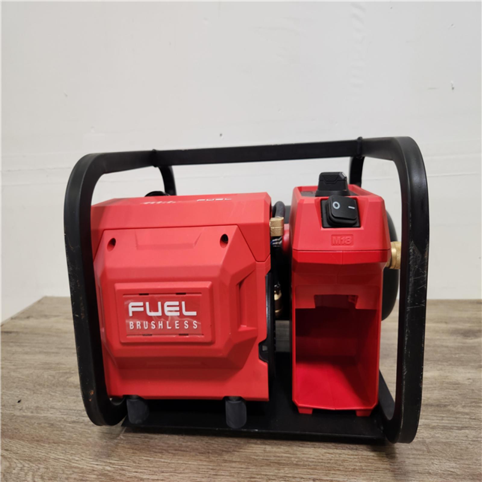 Phoenix Location Milwaukee M18 FUEL 18-Volt Lithium-Ion Brushless Cordless 2 Gal. Electric Compact Quiet Compressor (Tool-Only)
